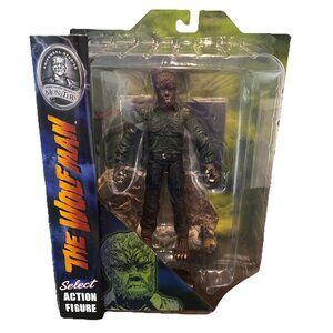 NEW Diamond Select Universal Monsters Wolfman Action Figure & Base Stand 2015